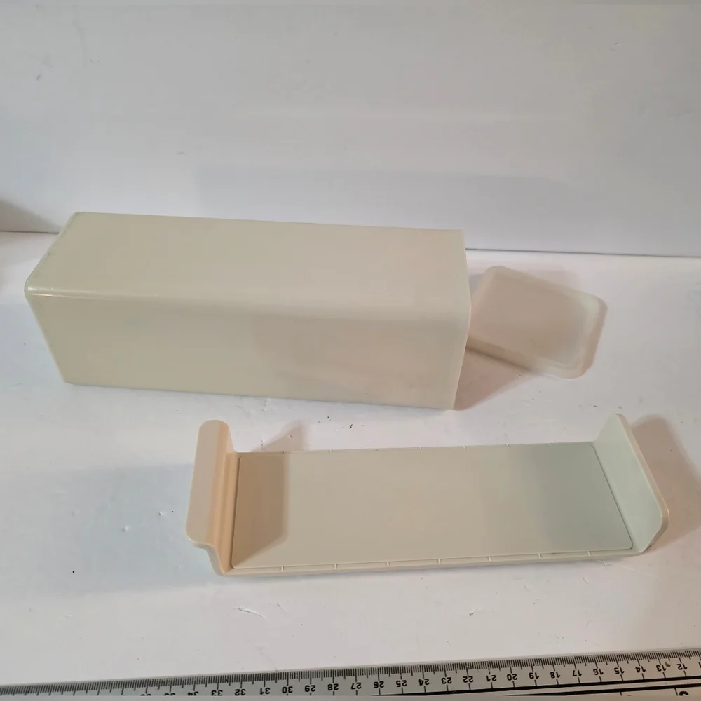Tupperware Cheese Block Keeper